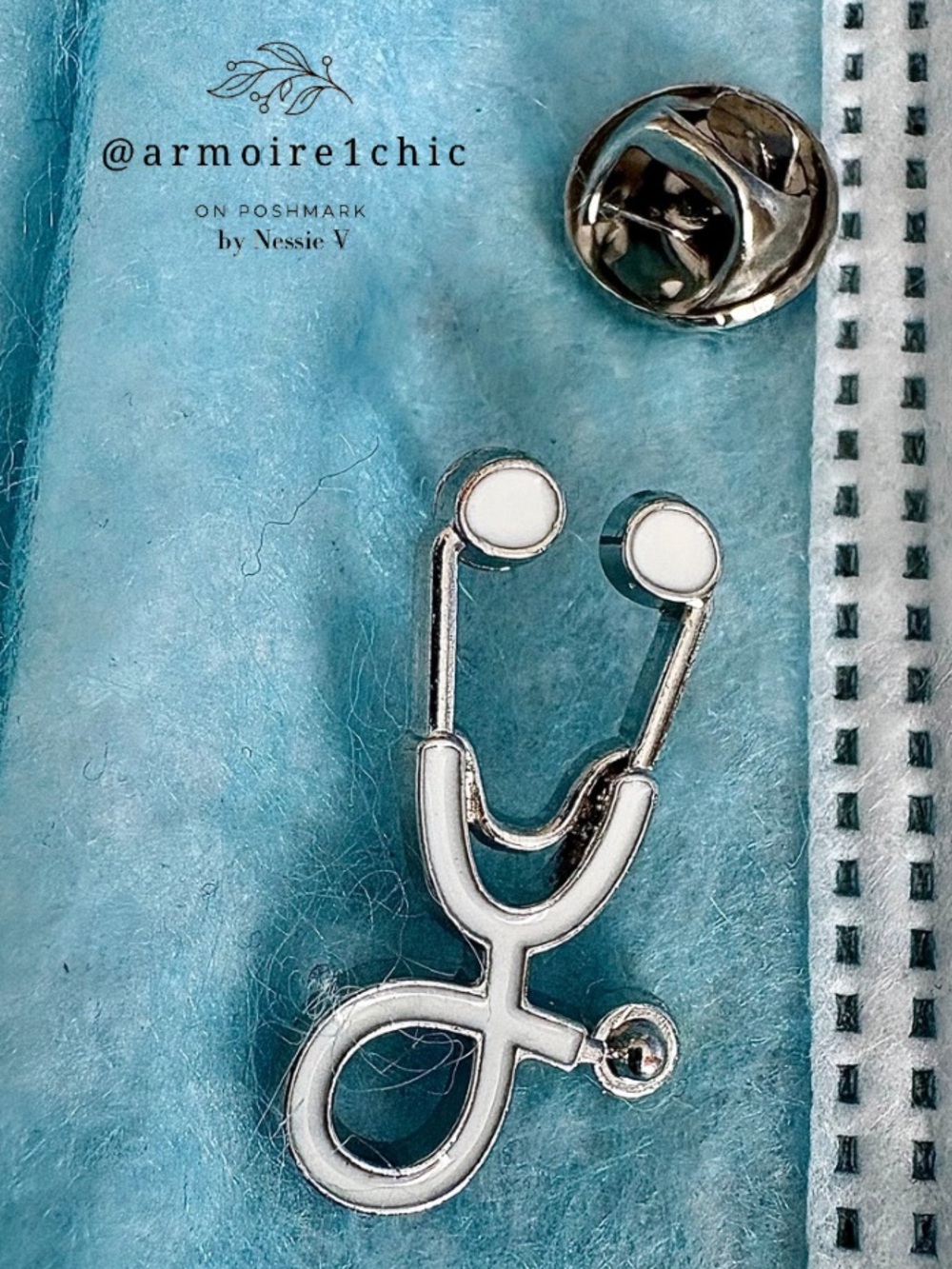STETHOSCOPE | Medical Professionals Lapel Pin Brooch | Silver Toned and White